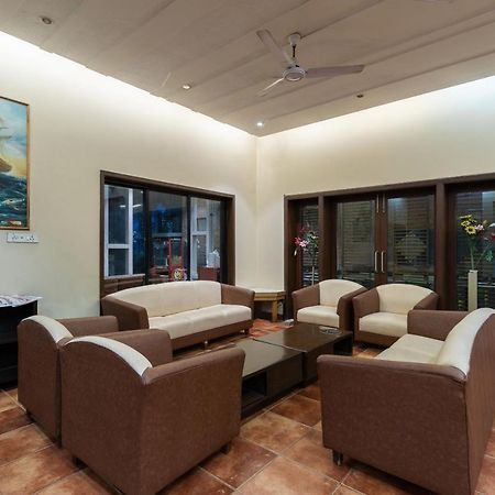 מלון Umargām Capital O 47539Capital O Umbergaon Club מראה חיצוני תמונה